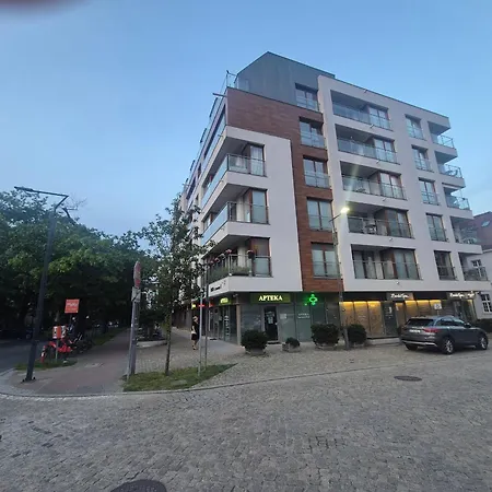 Garnizon Wrzeszcz Szymanowskiego 14 *