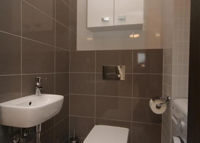 Daire Garnizon Wrzeszcz Szymanowskiego 14 *