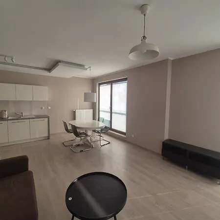 Garnizon Wrzeszcz Szymanowskiego 14 *